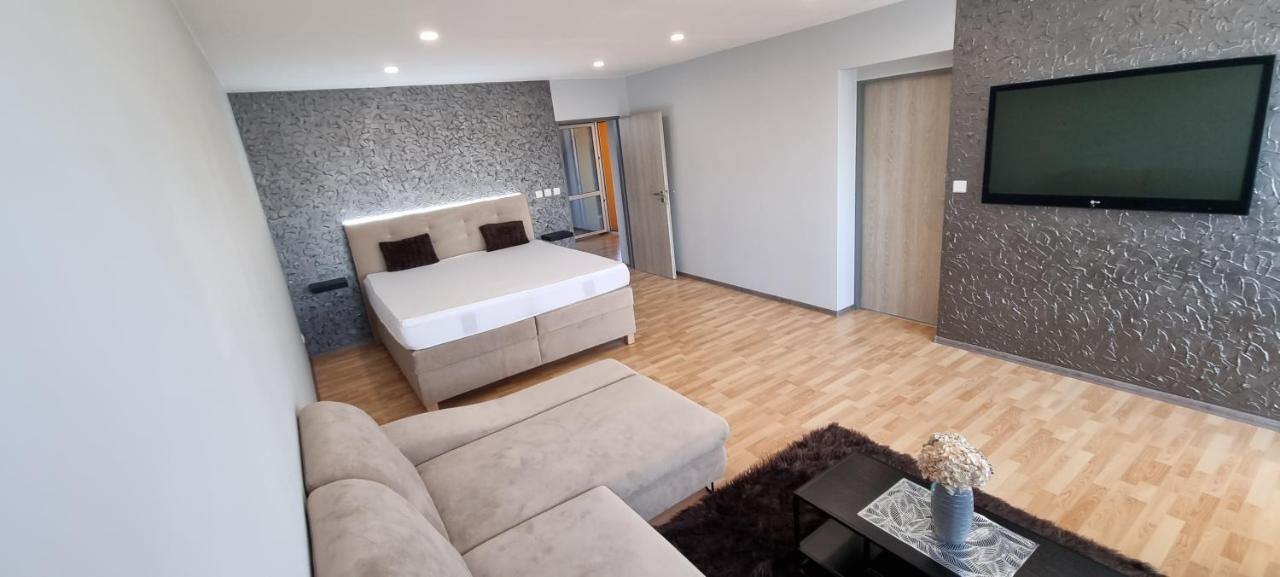 Apartman Viktorie Микулов Экстерьер фото